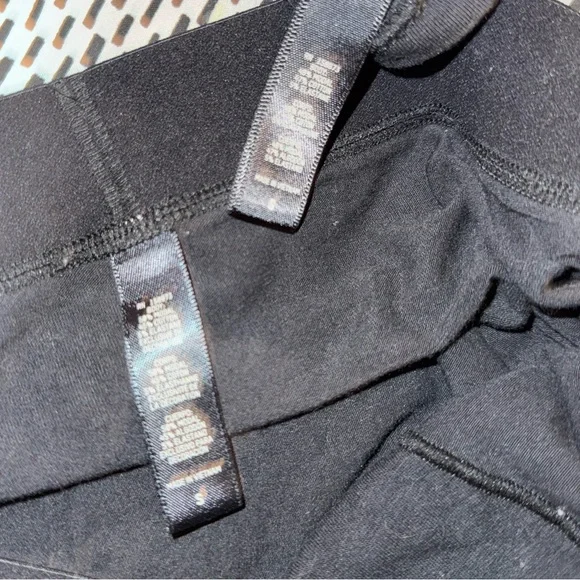 SKIMS Black Sleep Set - Top & Bottoms Included - Picture 3 of 5